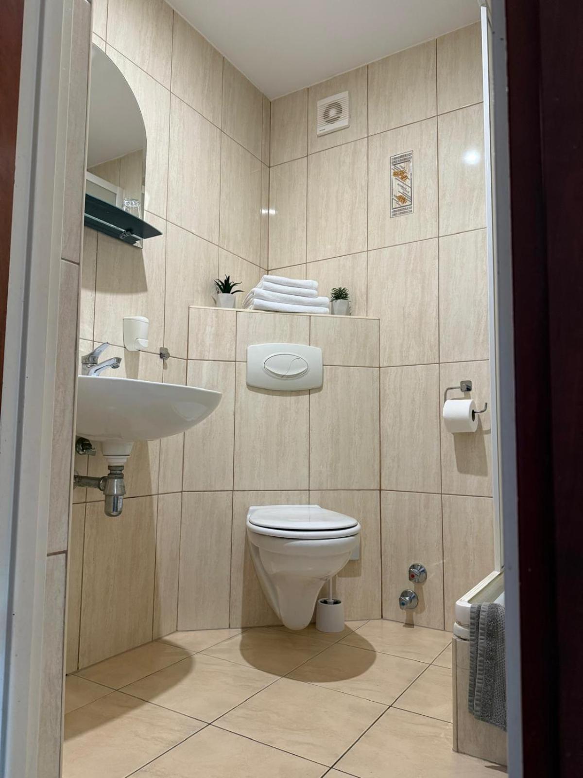 Hotel Kopernik Frombork Ngoại thất bức ảnh